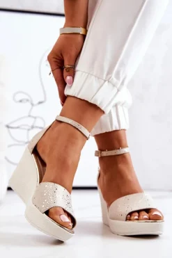 Hot Laura Messi Damskie Sandały Na Koturnie 2389 Beżowe