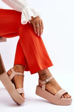 Damskie Sandały Na Masywnej Platformie Nude Casen Damskie Sandały Płaskie