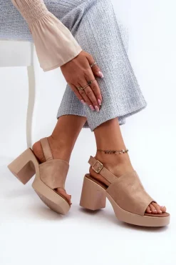 New Damskie Sandały Z Eko Zamszu Na Platformie I Obcasie Beżowe Vatle Damskie Sandały Na Obcasie