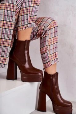 Botki Na Słupku|Brązowe I Beżowe Botki><noscript><img width=