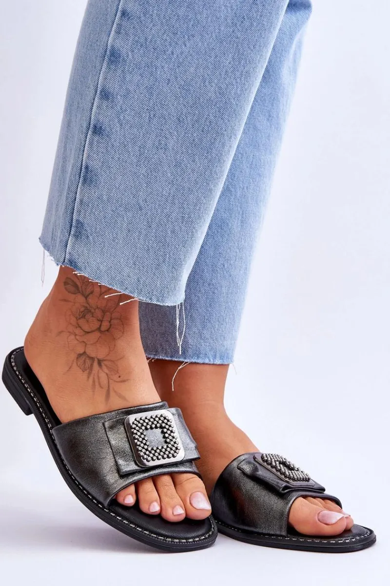 Klapki Damskie Klasyczne>Damskie buty S.Barski Damskie Skórzane Klapki Z Dżetami S.Barski KV-2775-33 Ciemnosrebrne