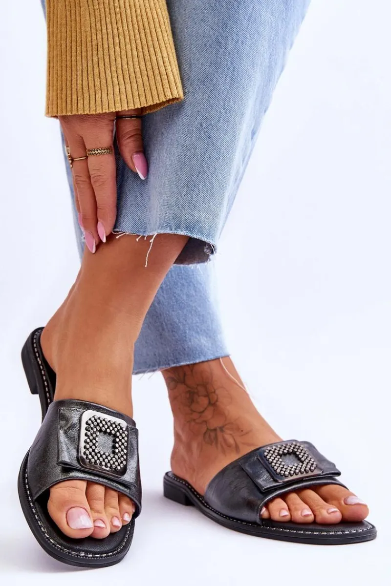 Klapki Damskie Klasyczne>Damskie buty S.Barski Damskie Skórzane Klapki Z Dżetami S.Barski KV-2775-33 Ciemnosrebrne