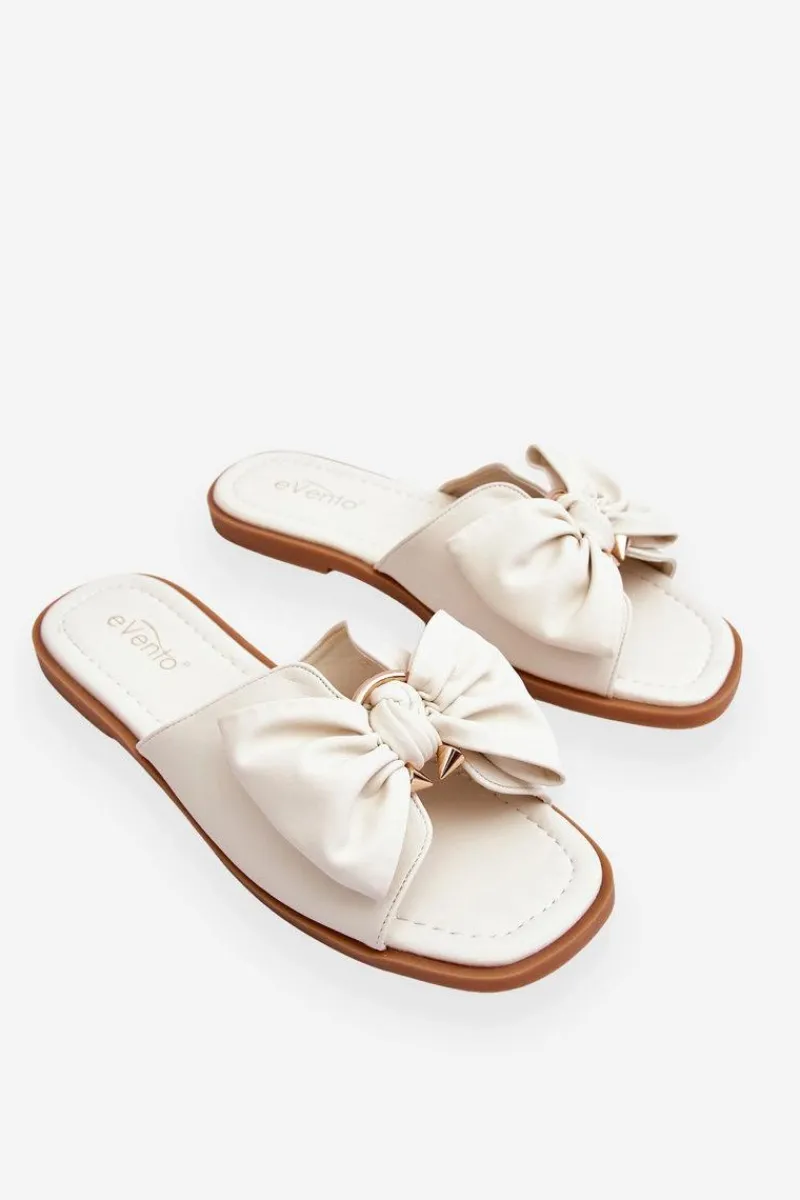 Klapki Damskie Klasyczne>Evento Damskie Skórzane Klapki Z Kokardą Białe Becky Biały