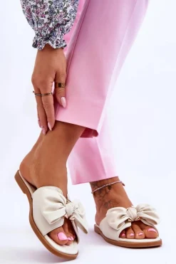 Klapki Damskie Klasyczne><noscript><img width=