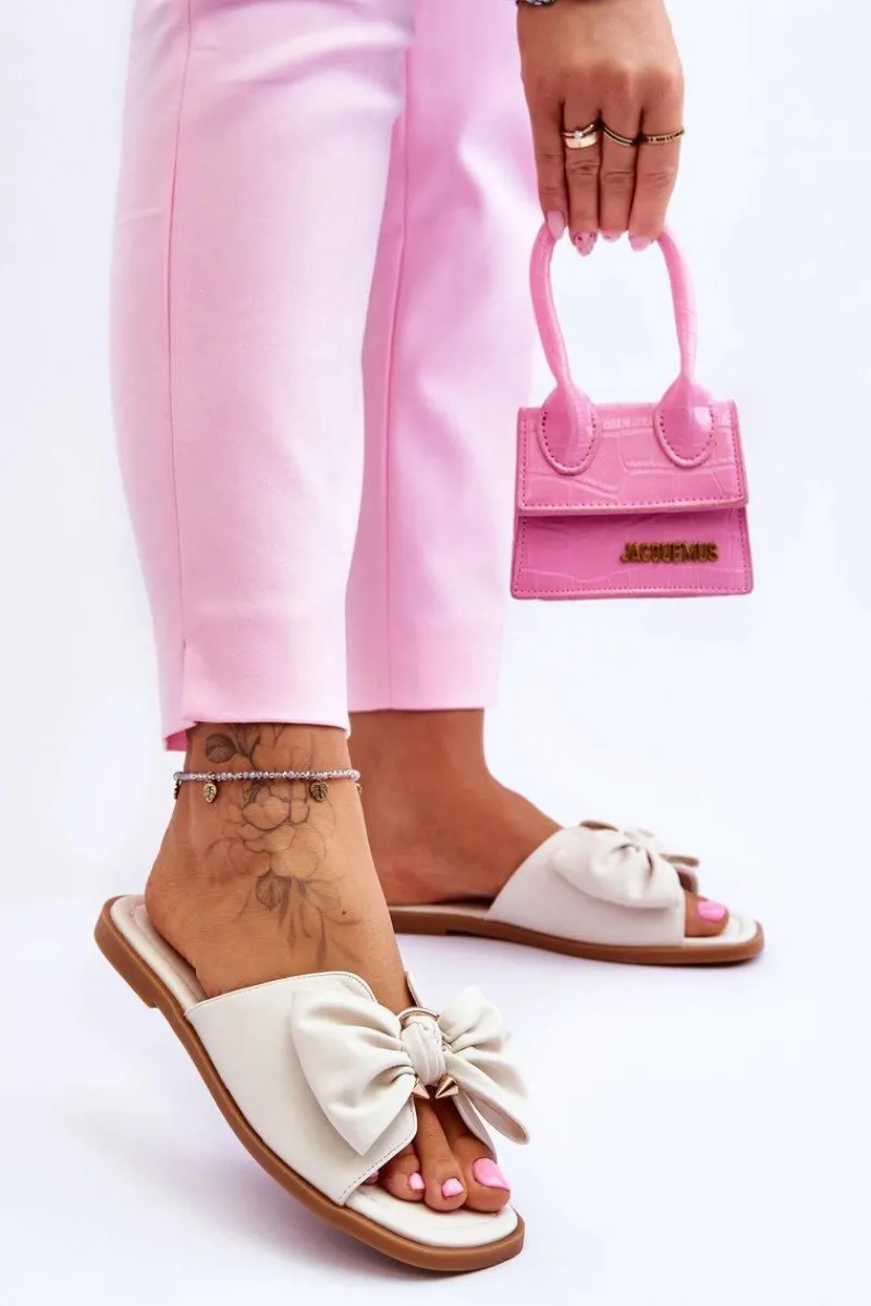 Klapki Damskie Klasyczne>Evento Damskie Skórzane Klapki Z Kokardą Białe Becky Biały