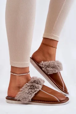 Kapcie Klasyczne><noscript><img width=