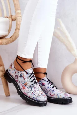 Półbuty Skórzane>Maciejka Damskie Skórzane Półbuty Oxfordy 4087A-38 Białe W Kwiaty