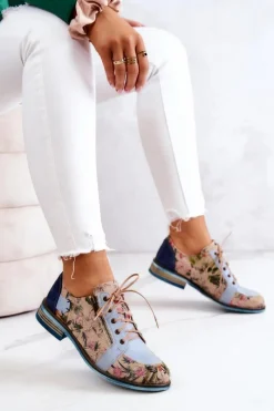 Półbuty Skórzane></noscript>Maciejka Damskie Skórzane Półbuty W Kwiaty 5096A-34 Niebieskie