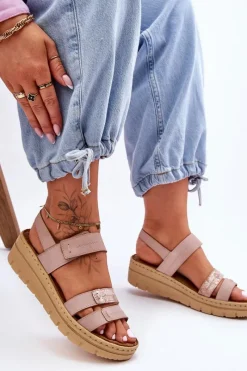 Damskie Skórzane Sandałki Na Rzep Różowe Fresh Look Damskie Sandały Na Koturnie