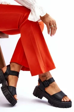 Sandały Płaskie></noscript>Buty damskie Vinceza Damskie Skórzane Sandały Na Płaskim Obcasie Czarne Dean