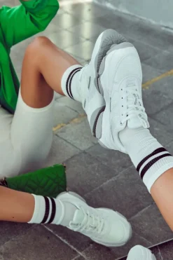 Damskie Sneakersy Buty Sportowe Big Star JJ274579 Białe Damskie Buty Sportowe Big Star