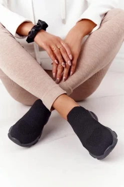 Hot Boto Damskie Sportowe Buty Slip-on Czarne Yoga Class