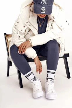 New Damskie Wysokie Trampki Na Dużej Podeszwie BIG STAR FF274241 Białe Damskie Trampki Damskie Big Star|Trampki Damskie Wysokie