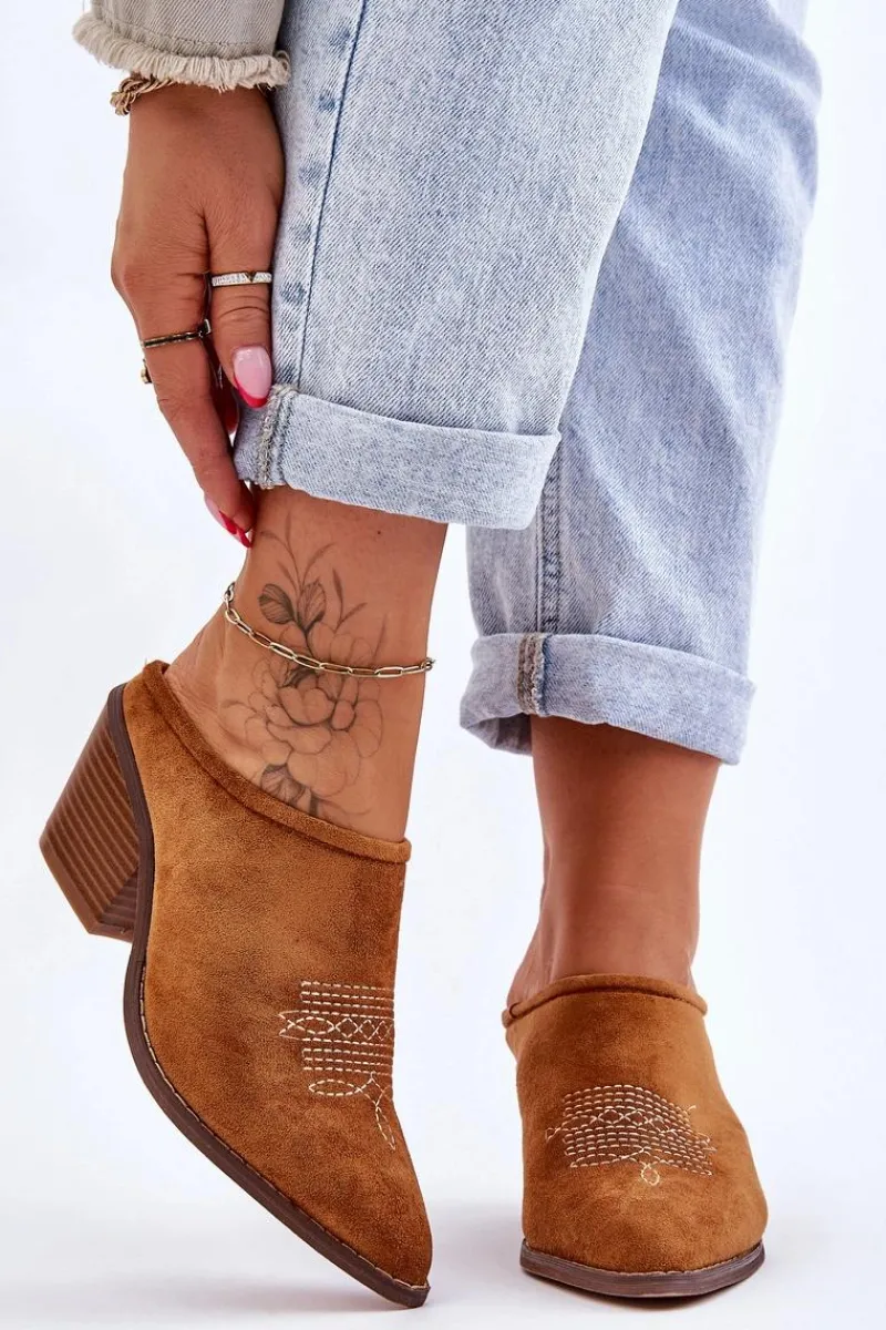 Online Boto Damskie Zamszowe Klapki Kowbojki Camel Romina