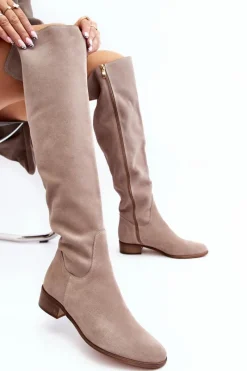 Discount Damskie Zamszowe Kozaki Za Kolano Na Płaskim Obcasie Beżowe Hewanella Damskie Muszkieterki|Kozaki Za Kolano