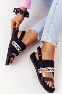 Sandały Płaskie>Evento Damskie Zamszowe Sandały Czarno-Srebrne Asturia