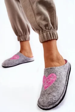 Kapcie Klasyczne><noscript><img width=