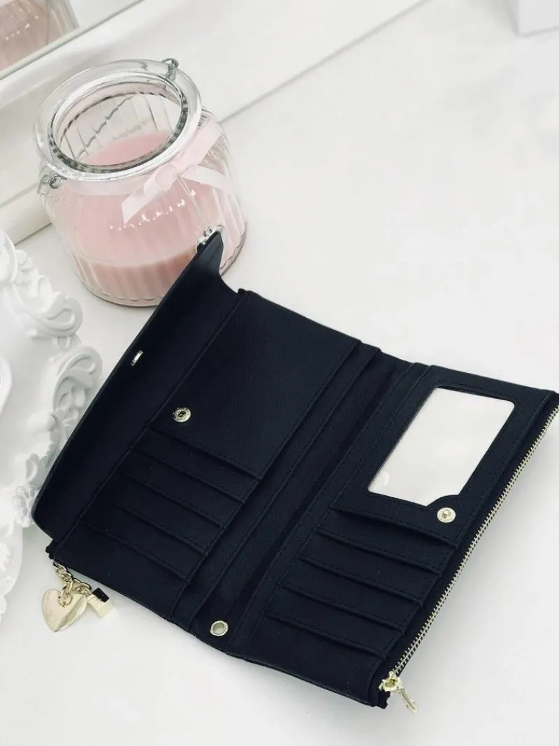 Sale Boto Duży Damski Czarny Portfel z Brelokiem Serduszko