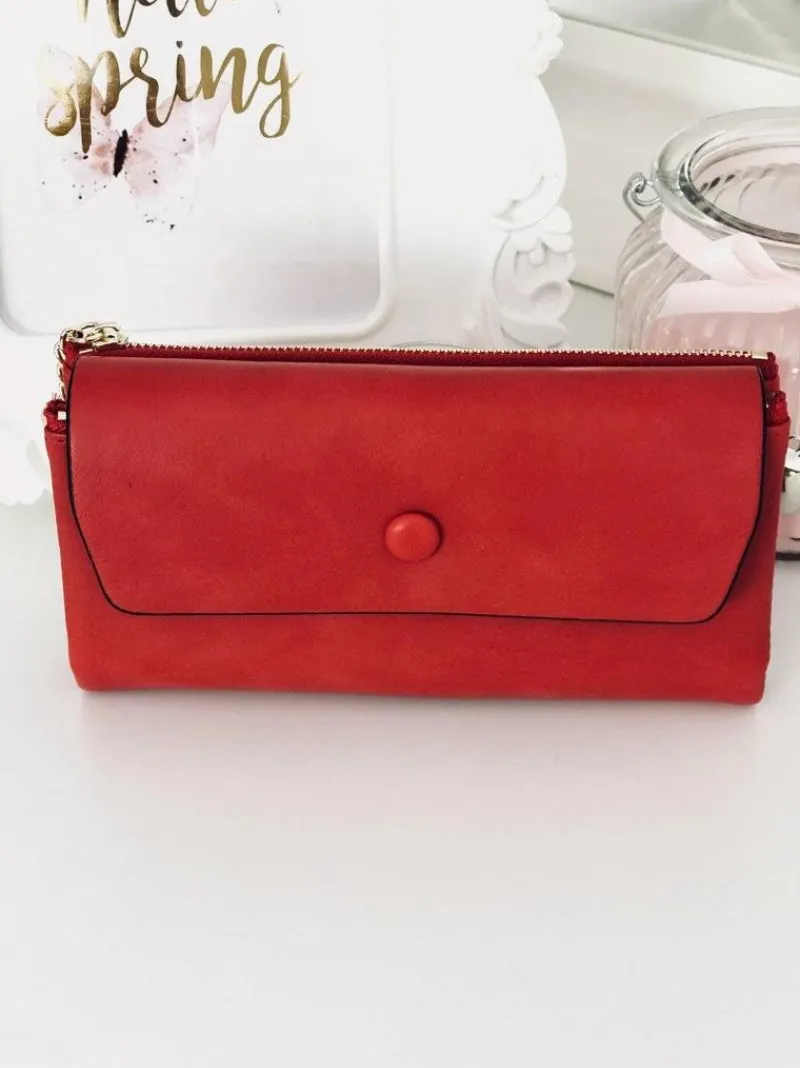 Sale Boto Duży Damski Czerwony Portfel z Brelokiem Serduszko