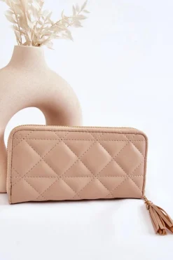 Clearance Duży Pikowany Portfel Z Paseczkiem Beżowy Jeffrey Portfele