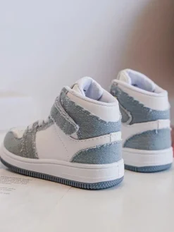 Chłopięce|Dziewczęce><noscript><img width=