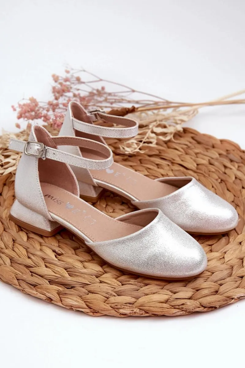 New Dziecięce Błyszczące Sandałki Na Niskim Obcasie Srebrne Nelly Dzieci Dziewczęce
