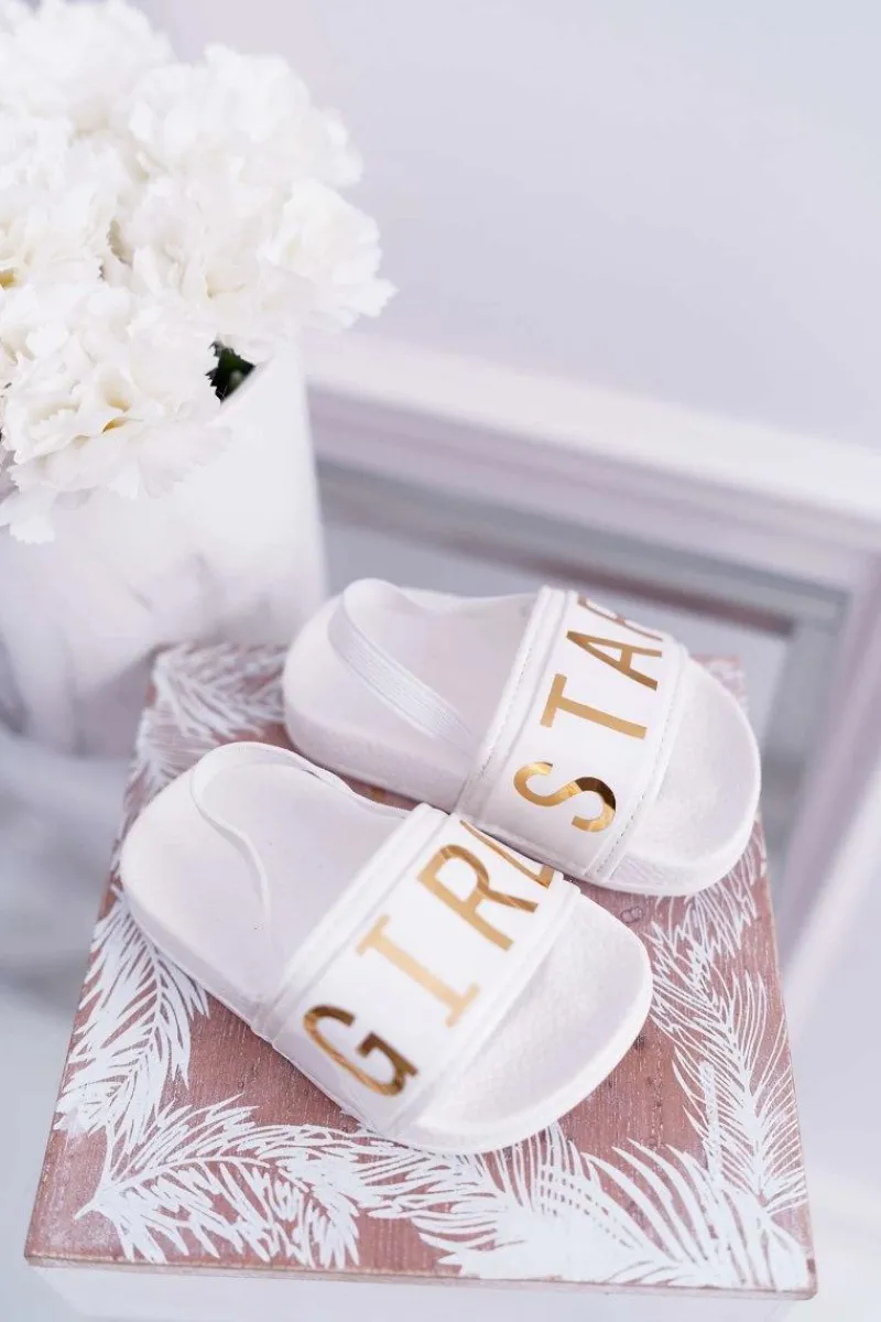 Discount Dziecięce Klapki Dziewczęce Złoty Napis Girl Star Białe Bambi Dzieci Dziewczęce