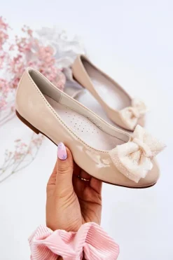 Balerinki Dziecięce></noscript>Damskie buty S.Barski Dziecięce Lakierowane Balerinki Z Kokardą Beżowe Zolly