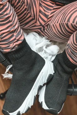 Sale Boto Dziecięce Młodzieżowe Obuwie Sportowe Czarne Callobe