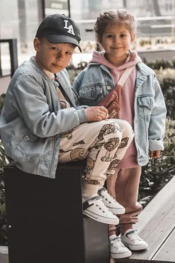 Dziewczęce|Chłopięce><noscript><img width=