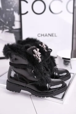 Dziewczęce>Boto Dziecięce Ocieplane Botki Z Futerkiem Lakierowane Czarne Ella