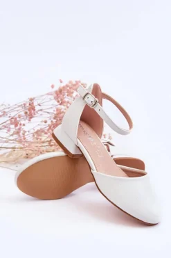 New Dziecięce Sandałki Na Niskim Obcasie Jasnosrebrne Nelly Dzieci Dziewczęce