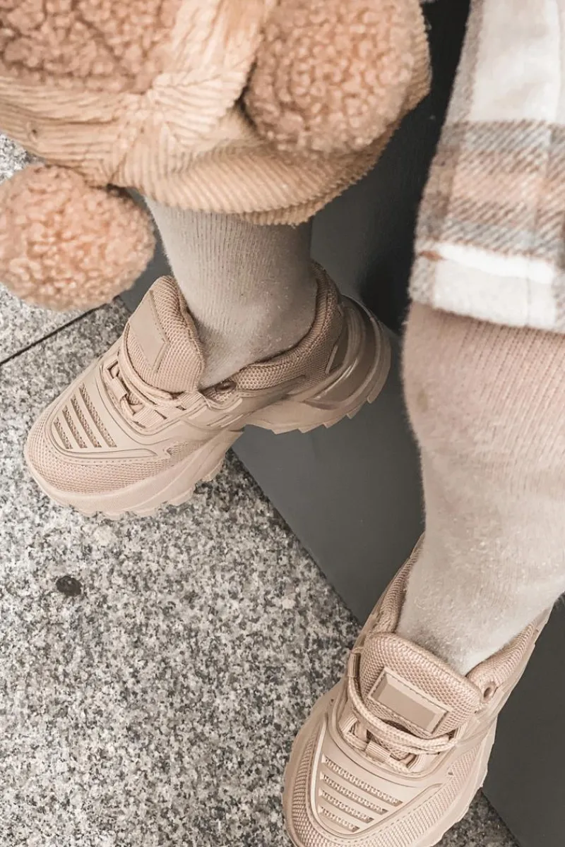 Sale Dziecięce Sneakersy Beżowe Freak Out Dzieci Dziewczęce