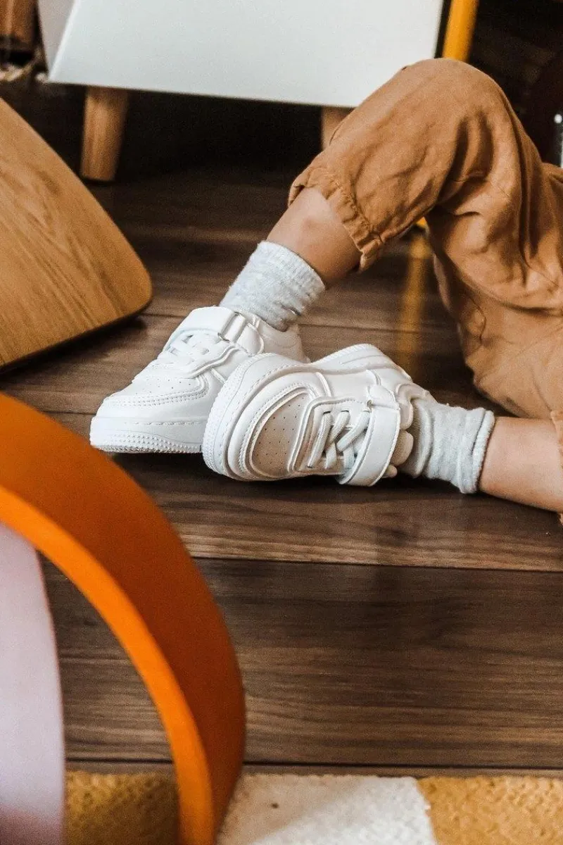 Best Dziecięce Sportowe Buty Na Rzep Białe Airy Dzieci Dziewczęce