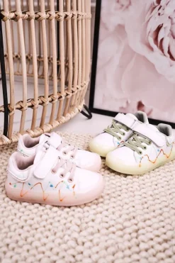 Chłopięce|Dziewczęce><noscript><img width=