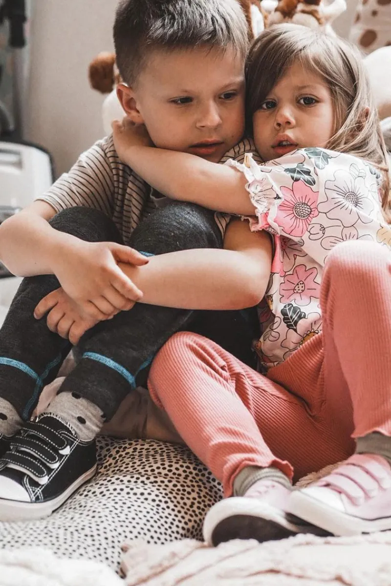 Outlet Boto Dziecięce Trampki Na Rzepy Czarne Bernie Czarny