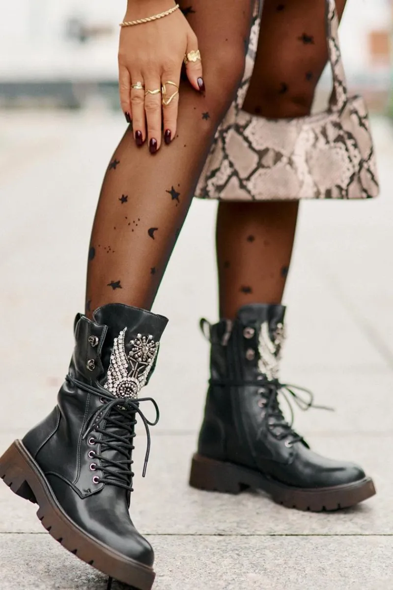 Damskie buty S.Barski Eko Skórzane Botki Workery Ze Zdobieniem Ocieplane D&A MR880-080 Czarne