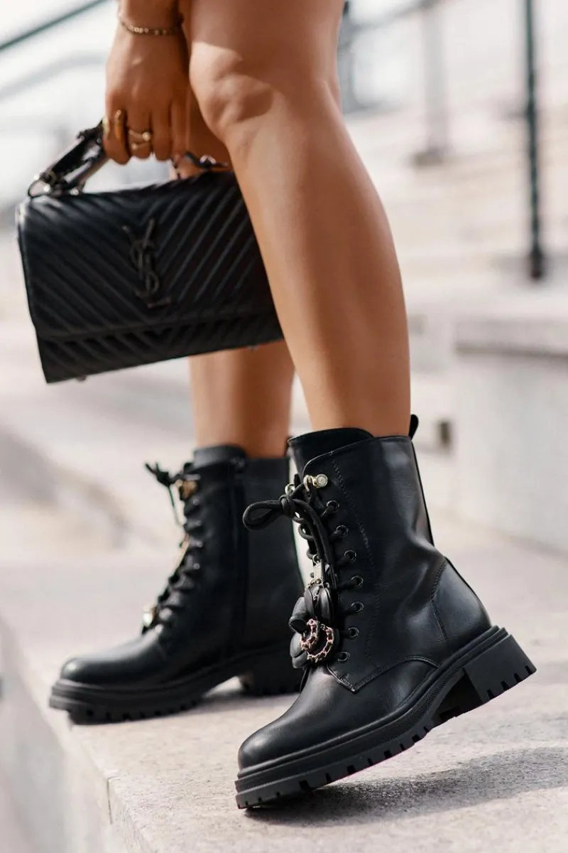 Discount Eko Skórzane Botki Workery Damskie Z Przypinkami Czarne Rianael Damskie Botki Sznurowane|Czarne Botki