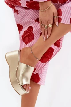 Klapki Na Koturnie|Klapki Na Platformie><noscript><img width=