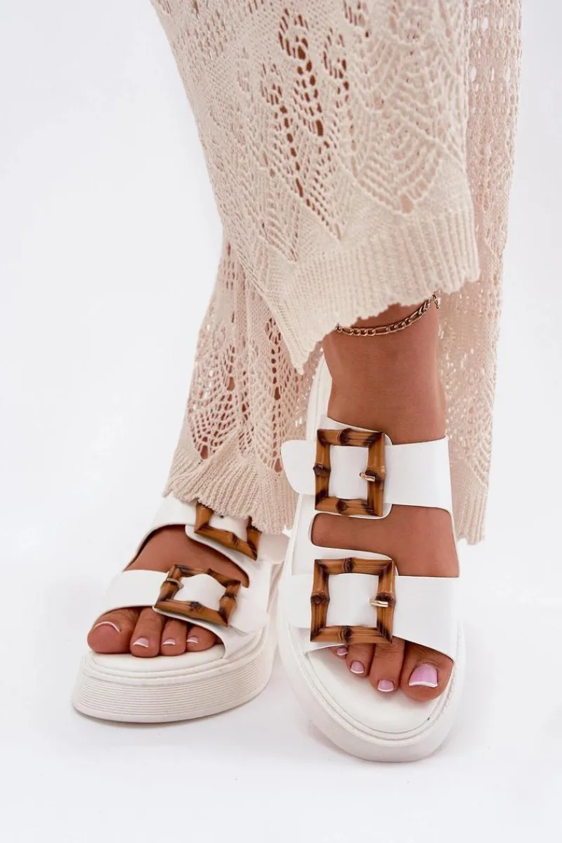 Discount Eko Skórzane Klapki Damskie Na Platformie Z Klamrami Białe Xanivia Damskie Klapki Na Platformie|Klapki Damskie Klasyczne