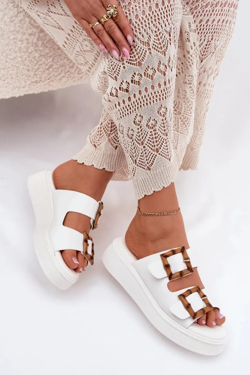 Discount Eko Skórzane Klapki Damskie Na Platformie Z Klamrami Białe Xanivia Damskie Klapki Na Platformie|Klapki Damskie Klasyczne