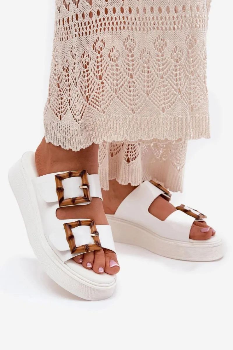 Discount Eko Skórzane Klapki Damskie Na Platformie Z Klamrami Białe Xanivia Damskie Klapki Na Platformie|Klapki Damskie Klasyczne