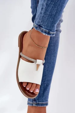 Eko Skórzane Klapki Na Płaskim Obcasie Z Ozdobnym Paseczkiem Białe Hirtewi Damskie Klapki Damskie Klasyczne