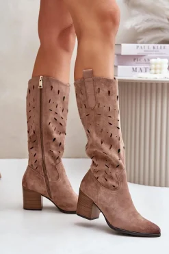 Best Buty damskie Vinceza Eko Zamszowe Kozaki Na Słupku Z Ażurowym Wzorem Vinceza 58344 Ciemnobeżowe