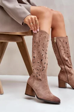 Best Buty damskie Vinceza Eko Zamszowe Kozaki Na Słupku Z Ażurowym Wzorem Vinceza 58344 Ciemnobeżowe