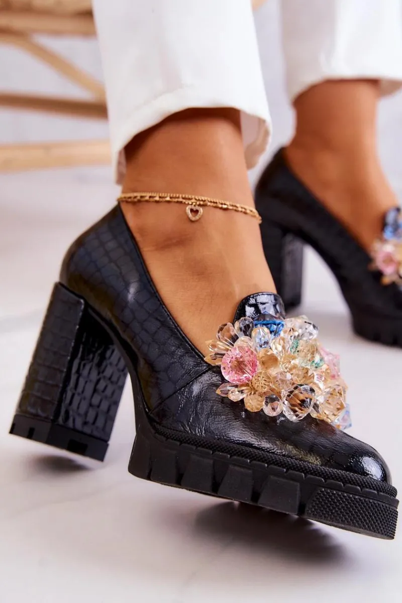 Boto Eleganckie Czółenka Z Ozdobą Wężowe Czarne Caterine