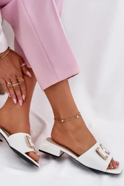 New Eleganckie Klapki Damskie Na Klocku Ze Złotym Detalem Vinceza 62229 Białe Damskie Klapki Na Obcasie