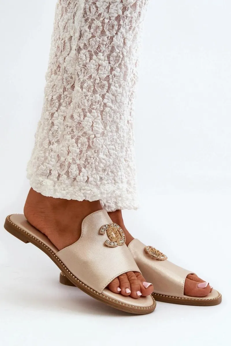 Eleganckie Klapki Damskie Błyszczące Z Ozdobą S.Barski KV27-050 Złote Damskie Klapki Damskie Klasyczne