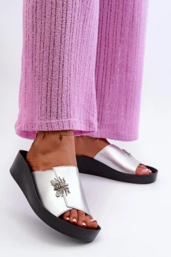 Klapki Na Koturnie|Klapki Na Platformie>Damskie buty S.Barski Eleganckie Klapki Damskie Z Ozdobą Skóra Naturalna S.Barski KV27-015 Srebrne