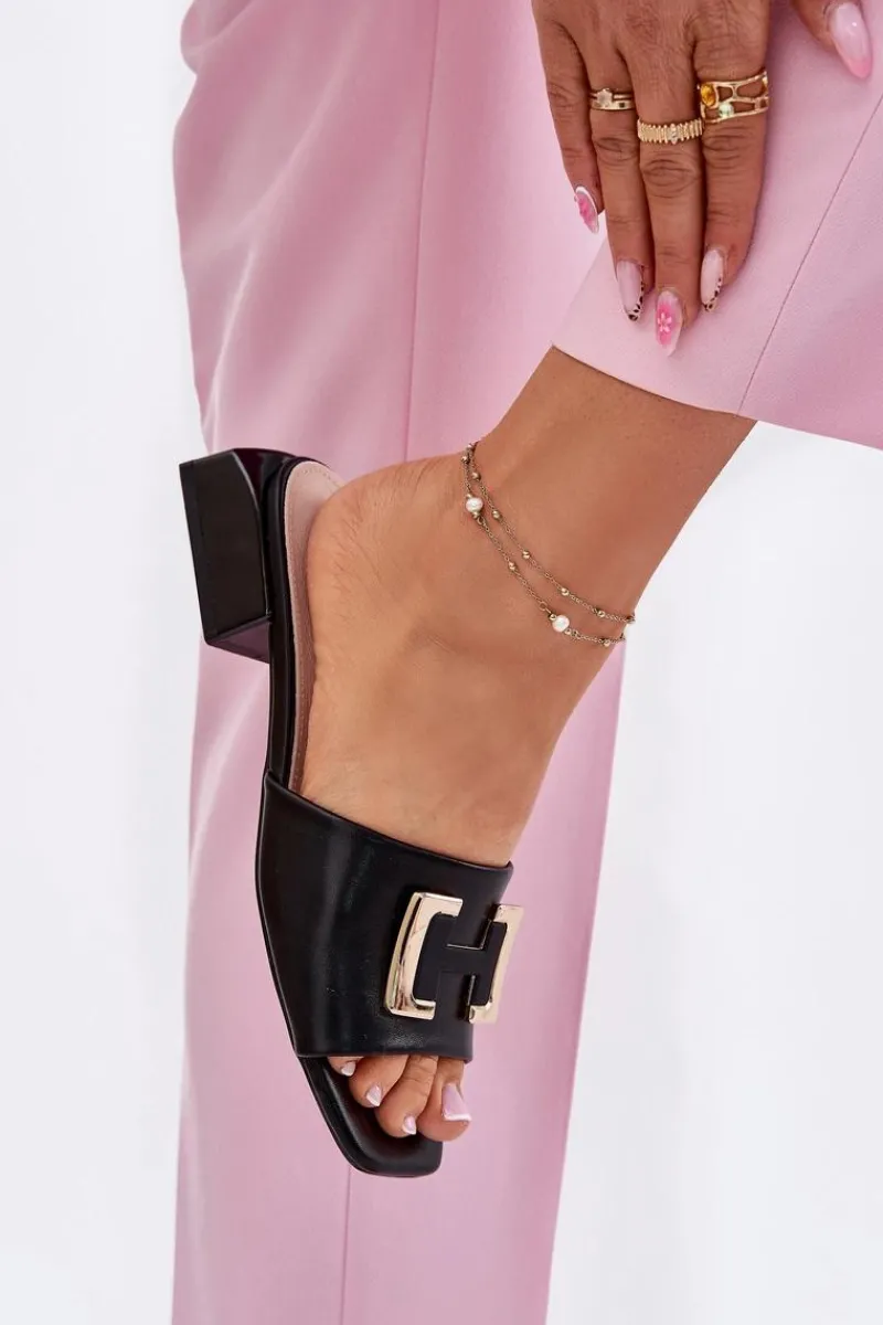 Discount Buty damskie Vinceza Eleganckie Klapki Damskie Na Klocku Ze Złotym Detalem Vinceza 62229 Czarne Czarny